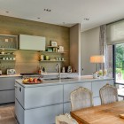 Rustige keuken in de natuur Rustige keuken in de natuur